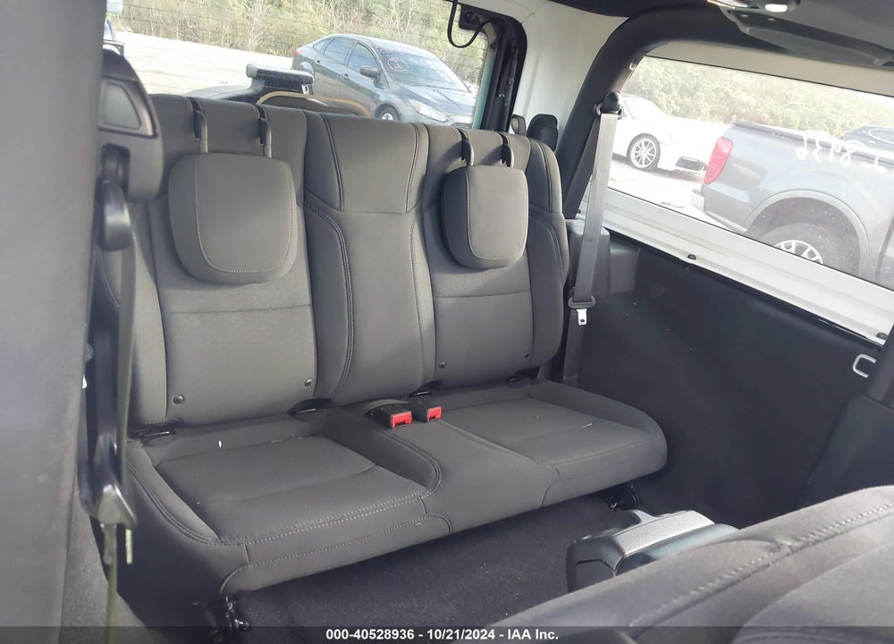 2019 JEEP WRANGLER SPORT S 4X4 VIN: 1C4GJXAN4KW504873