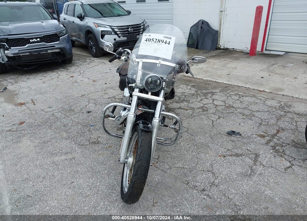 2012 HARLEY-DAVIDSON FXDC DYNA SUPER GLIDE VIN: 1HD1GV415CC304345