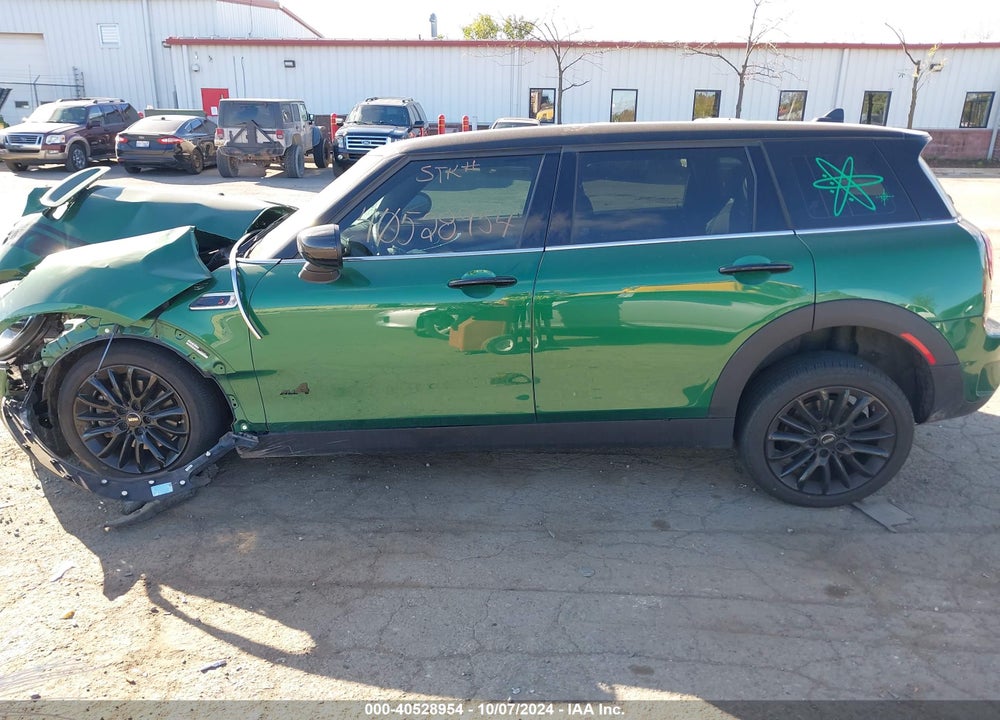 2024 MINI CLUBMAN COOPER S VIN: WMWXJ1C09R2U37569