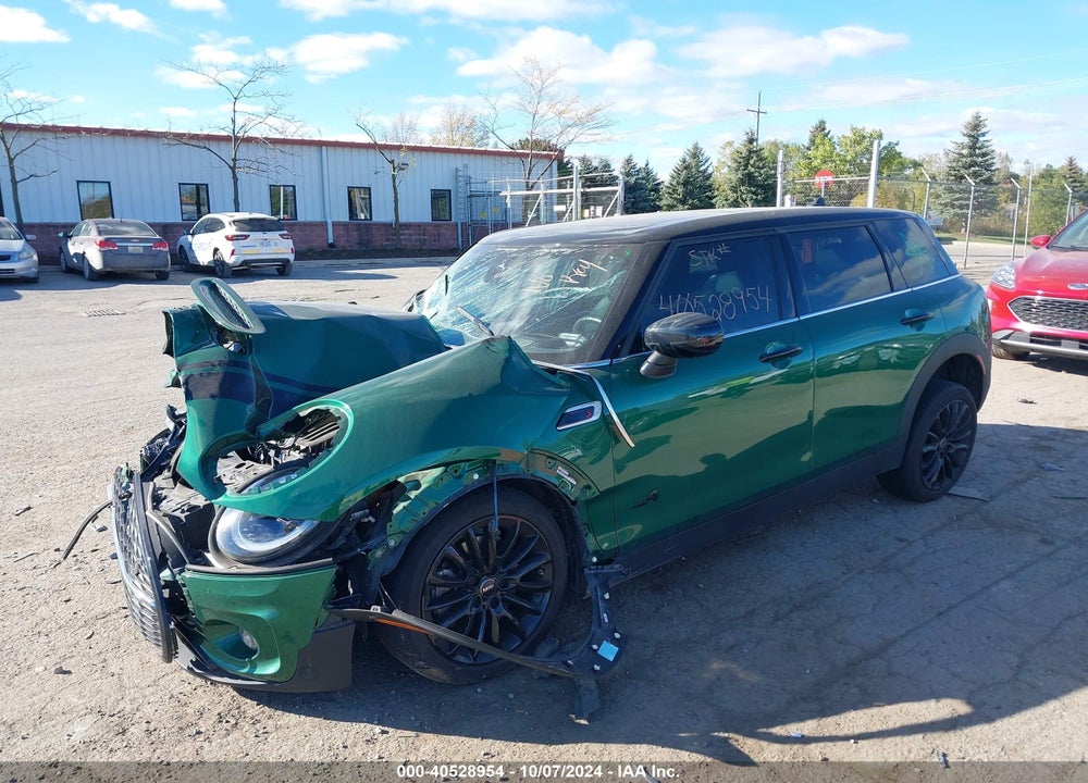 2024 MINI CLUBMAN COOPER S VIN: WMWXJ1C09R2U37569