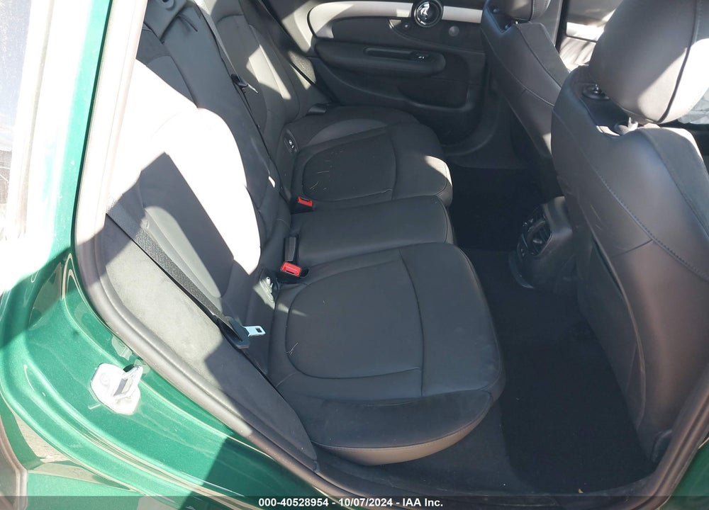 2024 MINI CLUBMAN COOPER S VIN: WMWXJ1C09R2U37569