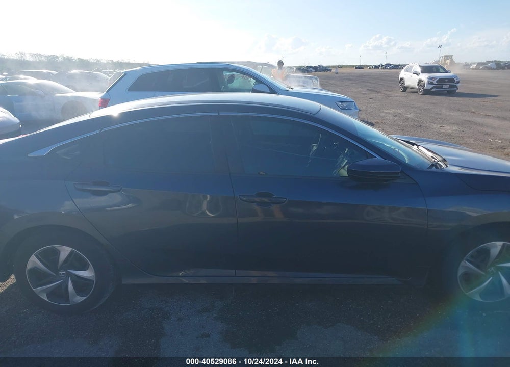 2020 HONDA CIVIC LX VIN: 2HGFC2F63LH521532