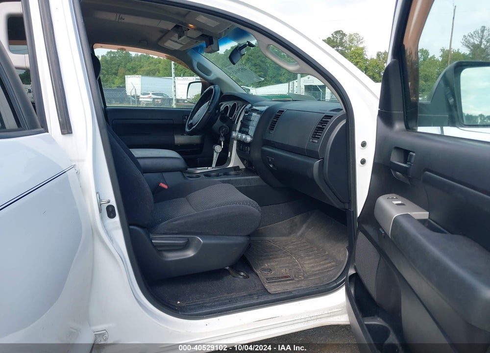 2009 TOYOTA TUNDRA GRADE 5.7L V8 VIN: 5TFBV54109X086747