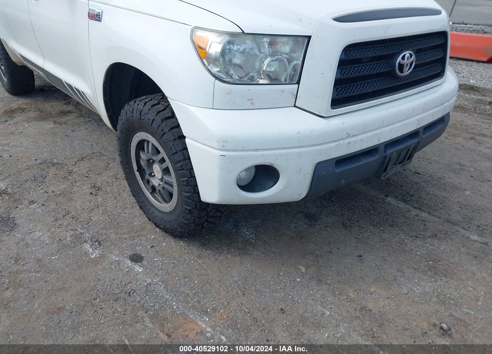 2009 TOYOTA TUNDRA GRADE 5.7L V8 VIN: 5TFBV54109X086747