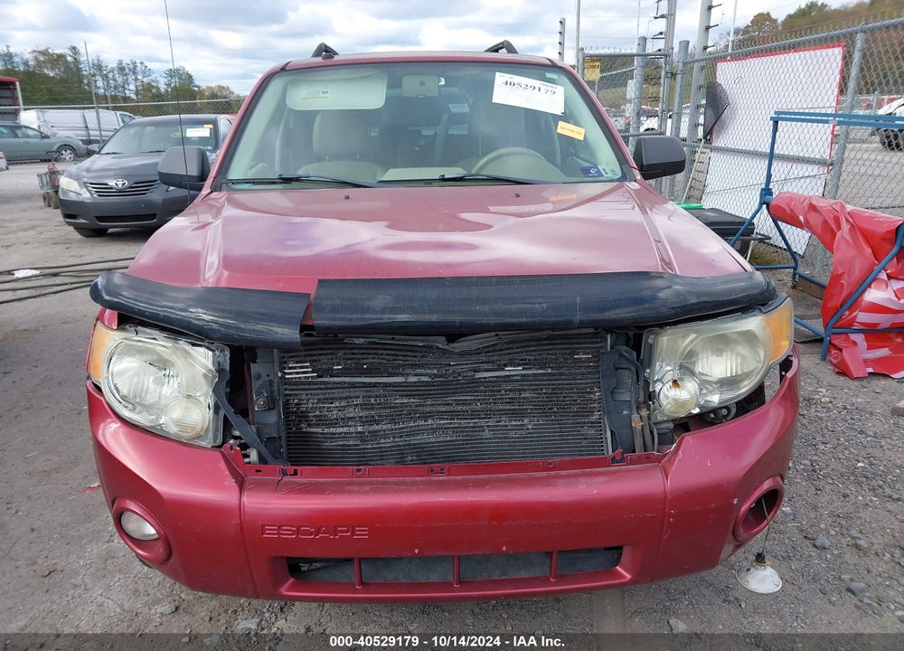 2008 FORD ESCAPE XLT VIN: 1FMCU93128KE68110