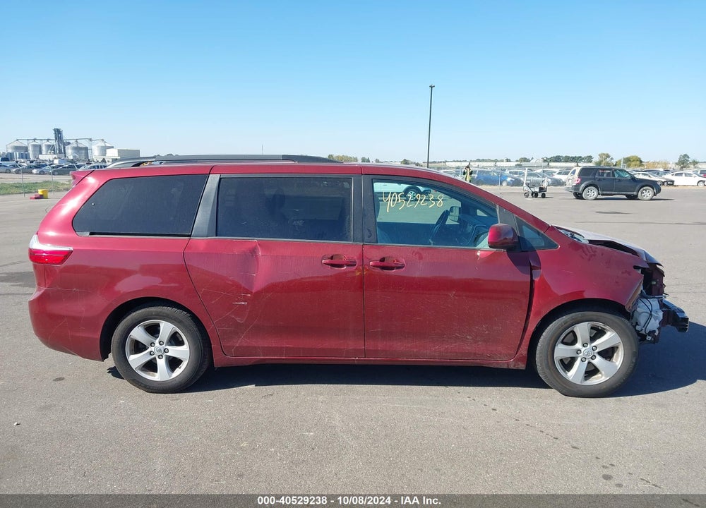 2015 TOYOTA SIENNA LE 8 PASSENGER VIN: 5TDKK3DC4FS553863