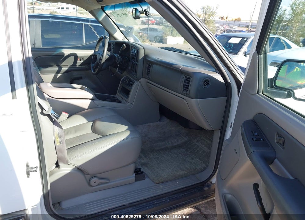 2003 GMC YUKON XL 1500 SLT VIN: 3GKFK16Z73G158260