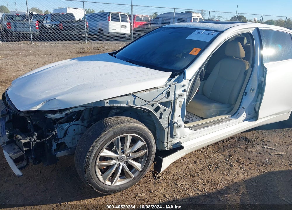 2015 INFINITI Q50 PREMIUM VIN: JN1BV7AR2FM414031