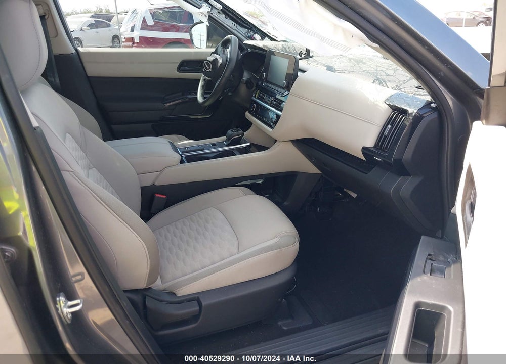 2024 NISSAN PATHFINDER SV FWD VIN: 5N1DR3BA4RC222370