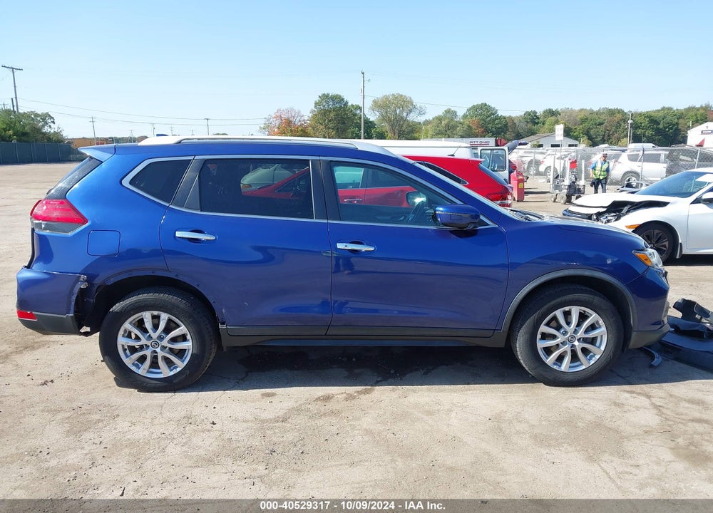 2017 NISSAN ROGUE SV VIN: KNMAT2MV0HP519288