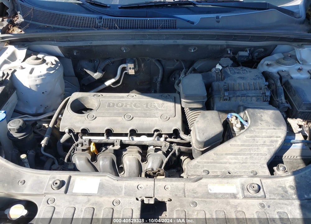 2012 KIA SORENTO LX VIN: 5XYKT3A11CG248412