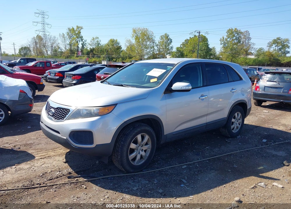 2012 KIA SORENTO LX VIN: 5XYKT3A11CG248412