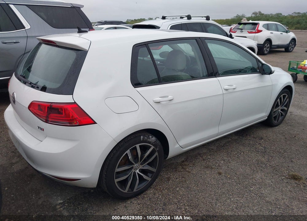 2015 VOLKSWAGEN GOLF TSI SE 4-DOOR VIN: 3VW217AU9FM000985