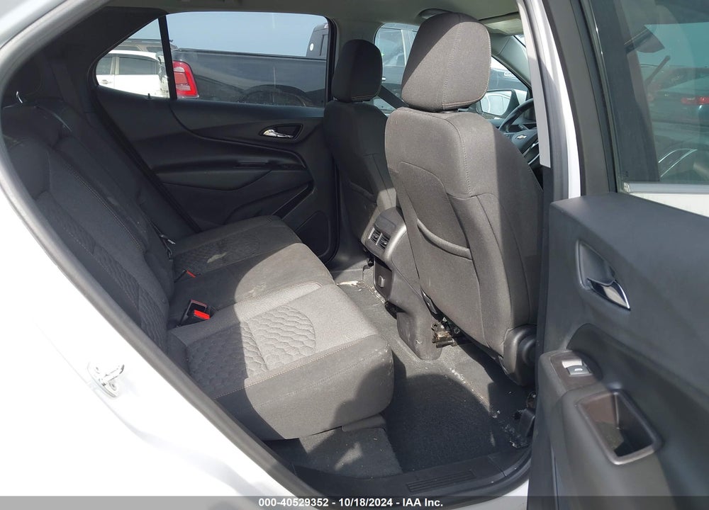 2018 CHEVROLET EQUINOX LT VIN: 2GNAXKEX2J6345435