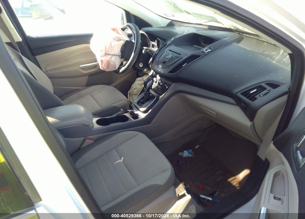 2014 FORD ESCAPE SE VIN: 1FMCU0GX3EUB62012