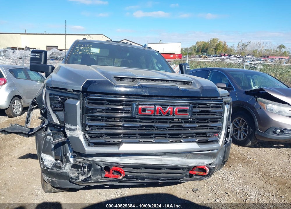 2024 GMC SIERRA 3500HD 4WD  STANDARD BED AT4 VIN: 1GT49VE7XRF165798