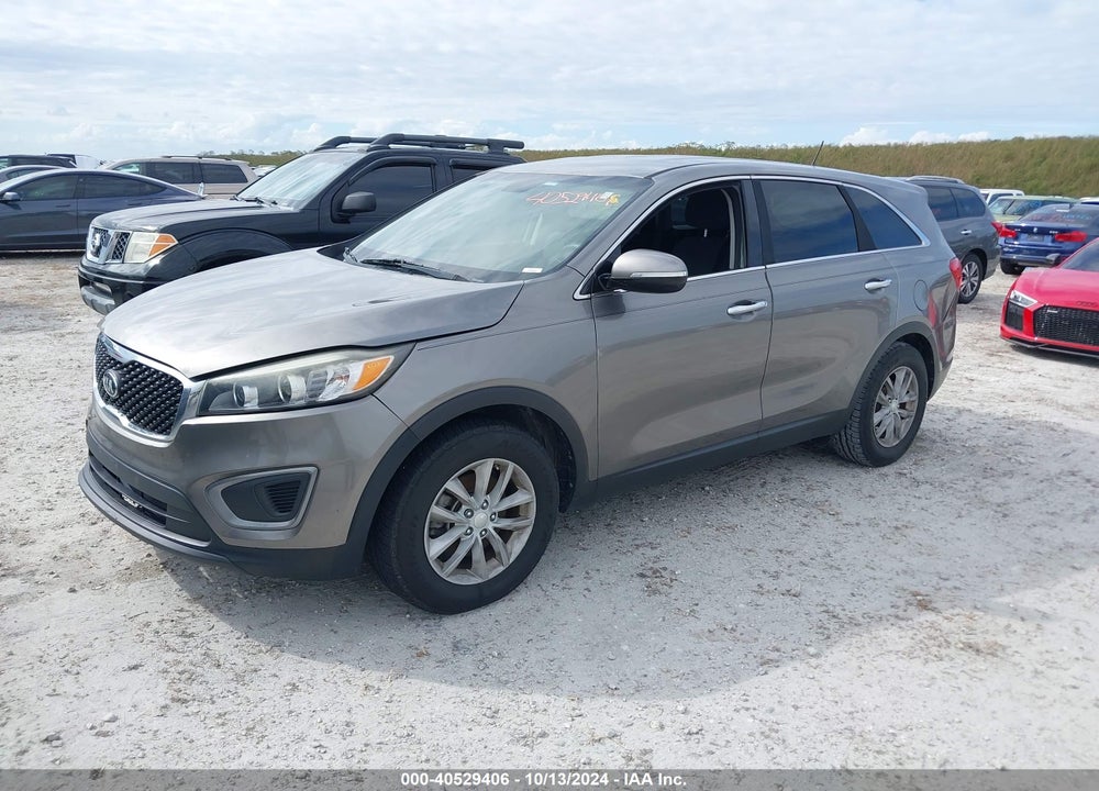 2016 KIA SORENTO 2.4L L VIN: 5XYPG4A30GG167313