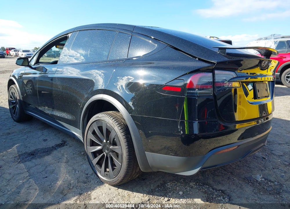 2022 TESLA MODEL X VIN: 7SAXCDE58NF364034