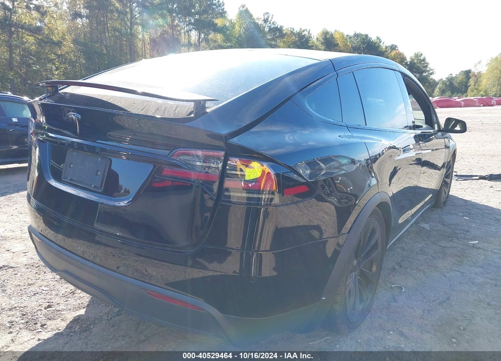 2022 TESLA MODEL X VIN: 7SAXCDE58NF364034