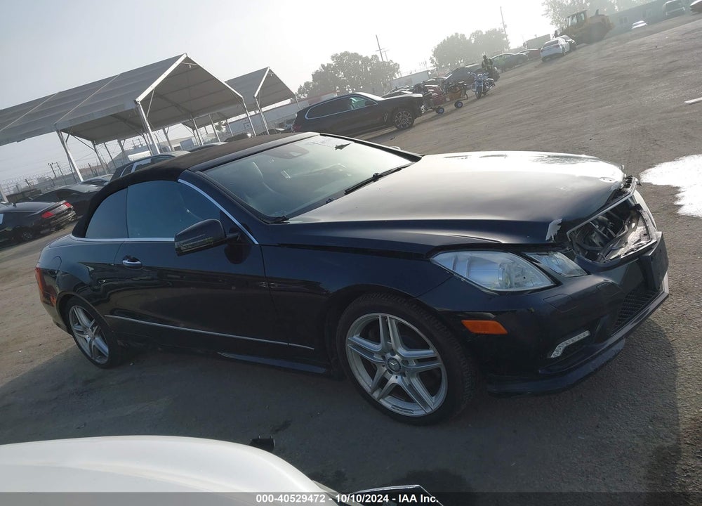 2011 MERCEDES-BENZ E 550 VIN: WDDKK7CF8BF075434