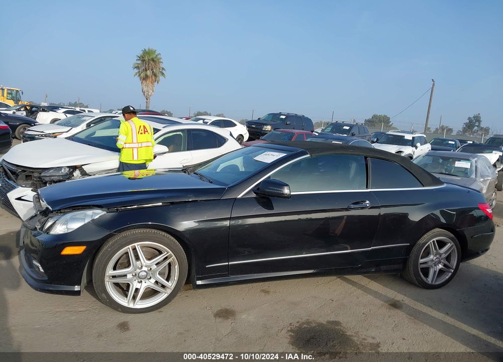 2011 MERCEDES-BENZ E 550 VIN: WDDKK7CF8BF075434
