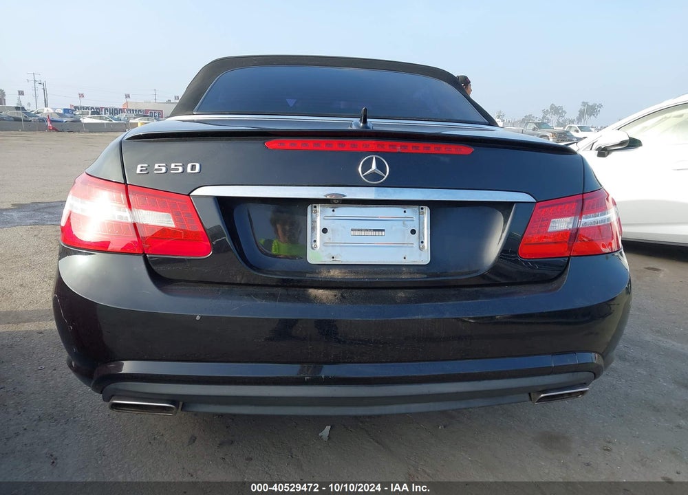 2011 MERCEDES-BENZ E 550 VIN: WDDKK7CF8BF075434