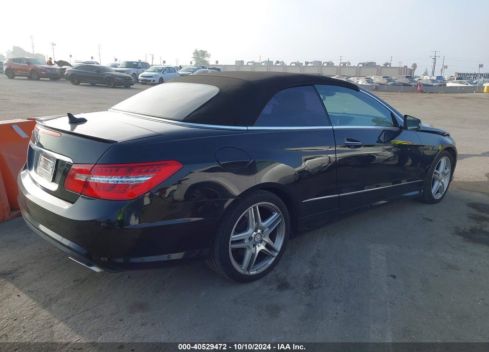 2011 MERCEDES-BENZ E 550 VIN: WDDKK7CF8BF075434