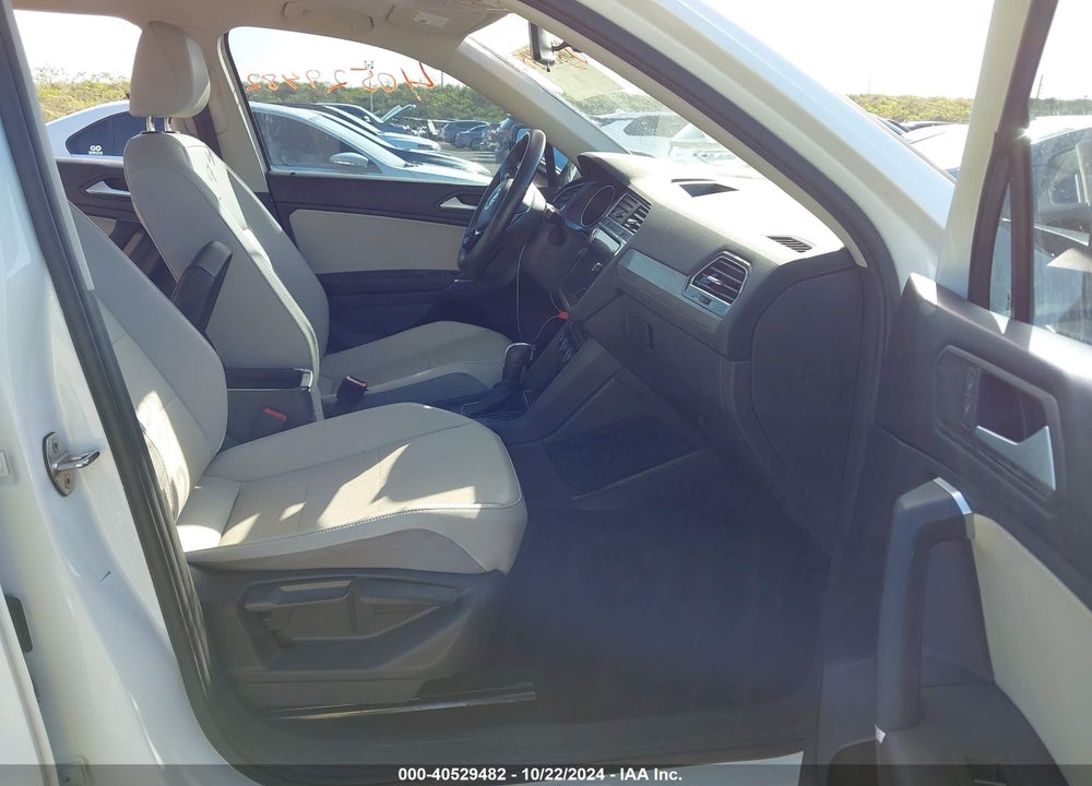 2020 VOLKSWAGEN TIGUAN 2.0T SE/2.0T SE R-LINE BLACK/2.0T SEL VIN: 3VV3B7AXXLM020920