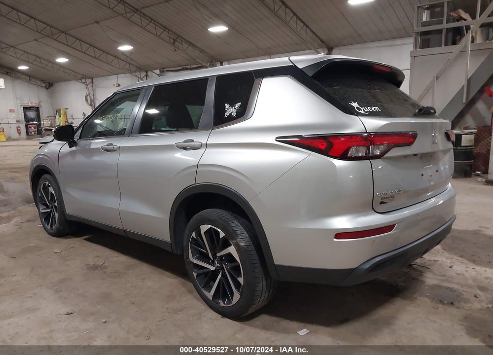 2022 MITSUBISHI OUTLANDER ES 2.5 VIN: JA4J4TA84NZ023552