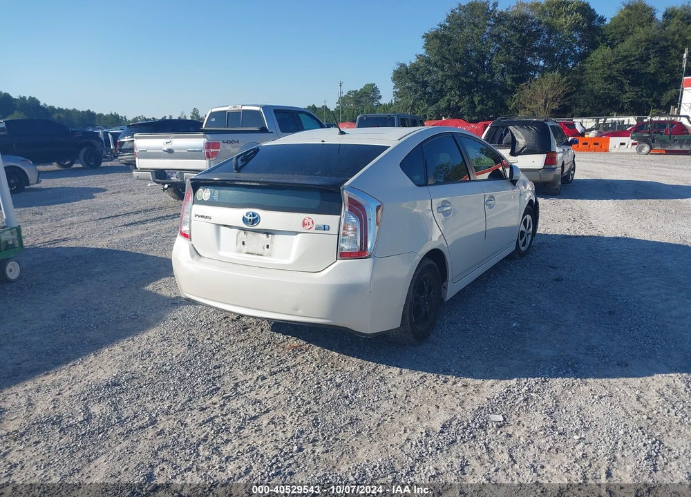 2015 TOYOTA PRIUS TWO VIN: JTDKN3DU2F0409389