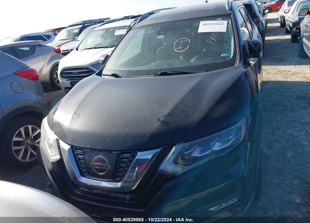 2017 NISSAN ROGUE SL VIN: 5N1AT2MT9HC884392