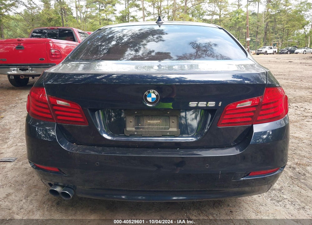 2014 BMW 528I VIN: WBA5A5C55ED511711