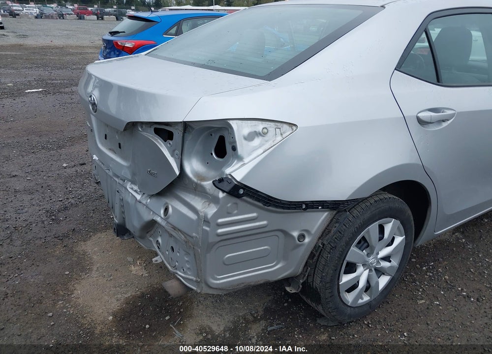 2015 TOYOTA COROLLA LE VIN: 5YFBURHE6FP365296