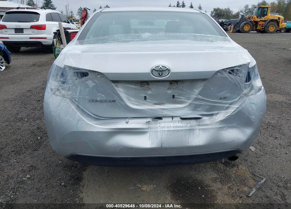 2015 TOYOTA COROLLA LE VIN: 5YFBURHE6FP365296