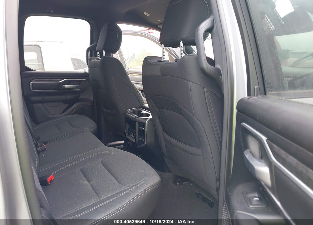 2021 RAM 1500 BIG HORN 4X4 6'4 BOX VIN: 1C6SRFBT8MN796165