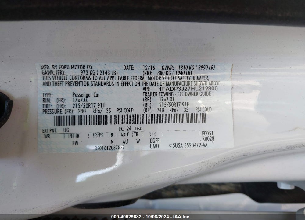 2017 FORD FOCUS TITANIUM VIN: 1FADP3J27HL212800