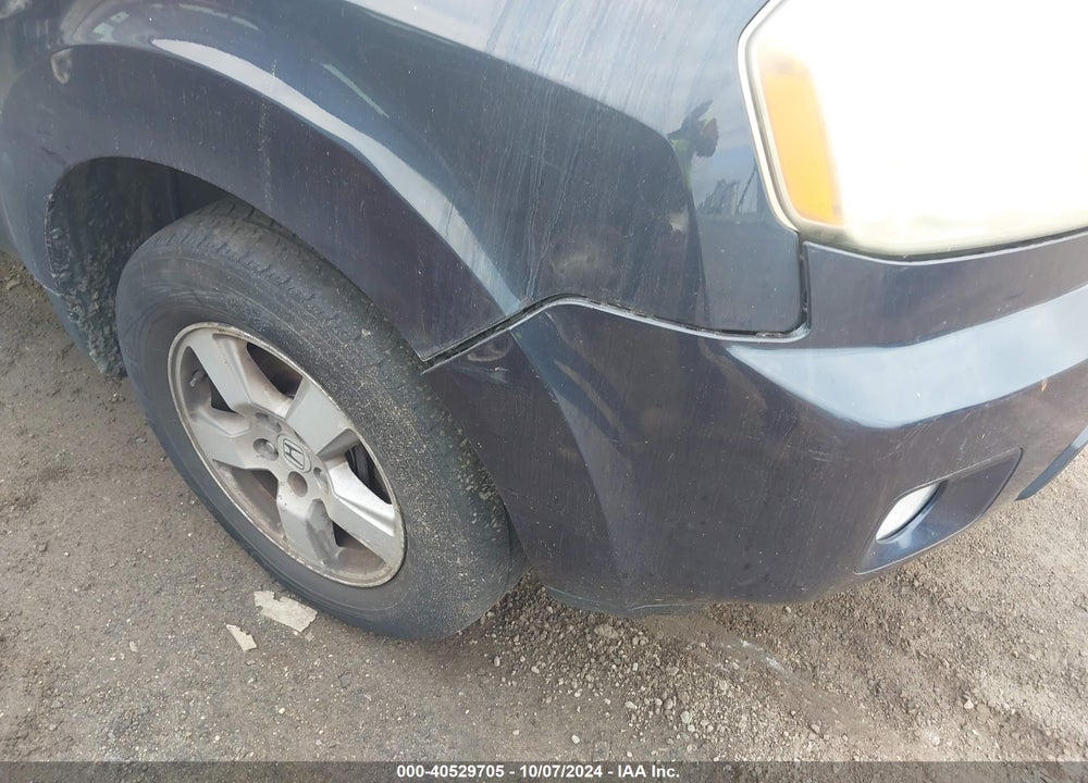 2011 HONDA PILOT EX VIN: 5FNYF4H47BB071359