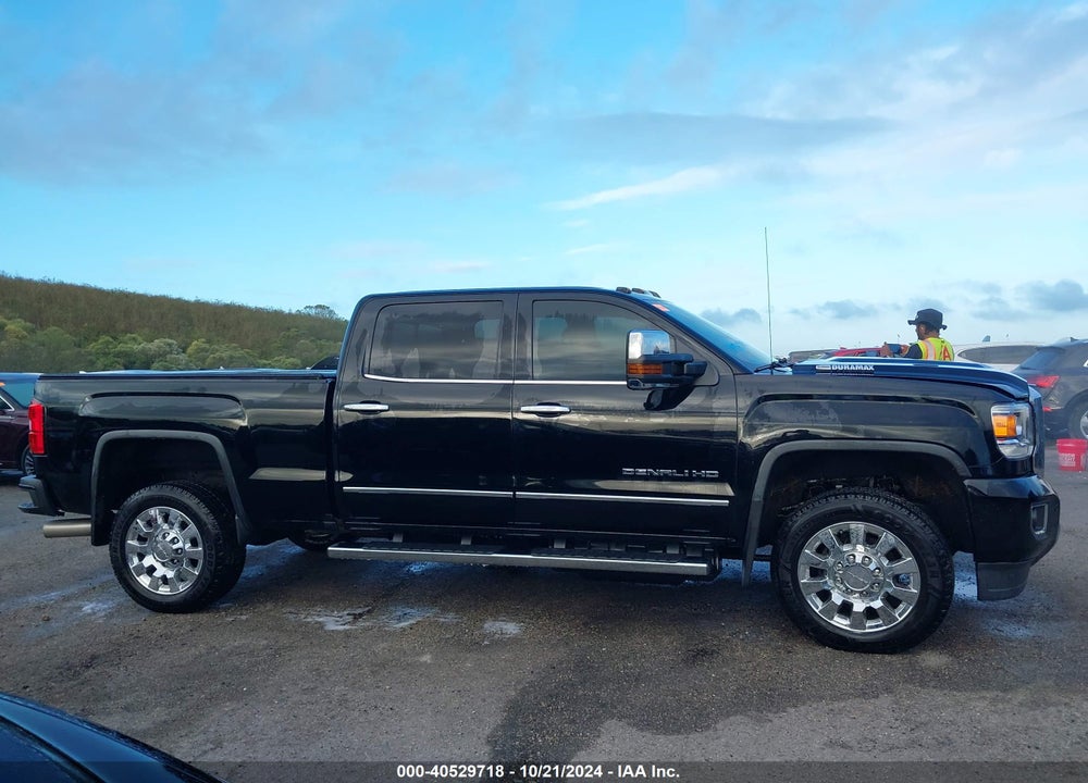 2017 GMC SIERRA 2500HD DENALI VIN: 1GT12UEY2HF154500