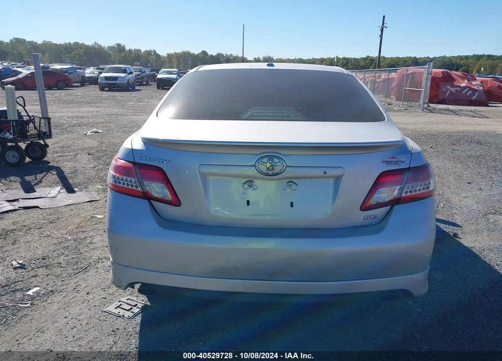 2011 TOYOTA CAMRY SE VIN: 4T1BF3EK2BU129240