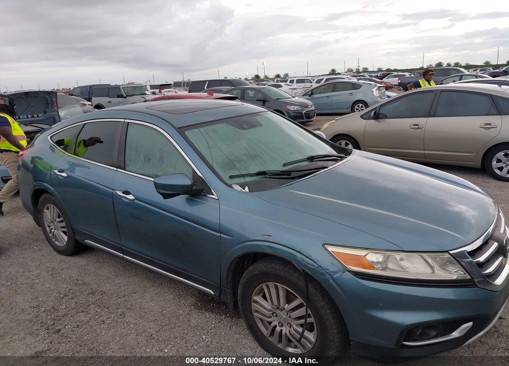 2013 HONDA CROSSTOUR EX-L VIN: 5J6TF3H52DL004630