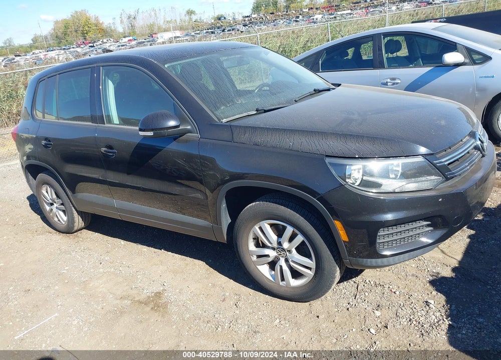 2013 VOLKSWAGEN TIGUAN S VIN: WVGBV7AX7DW508818