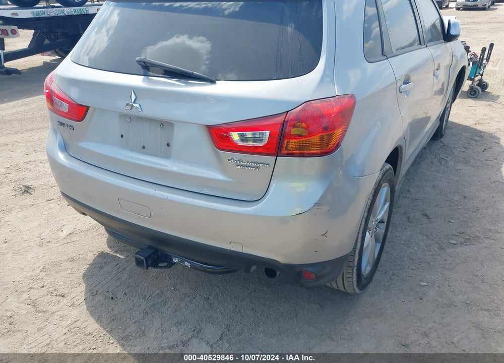 2015 MITSUBISHI OUTLANDER SPORT ES VIN: 4A4AP3AU7FE054659