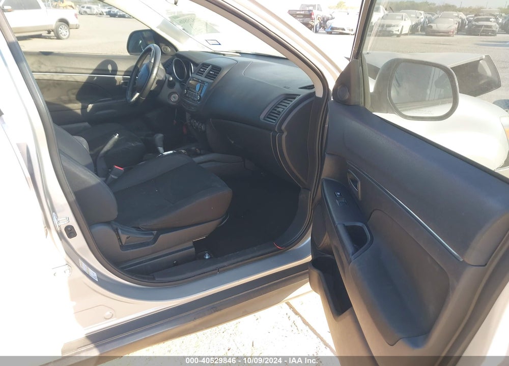 2015 MITSUBISHI OUTLANDER SPORT ES VIN: 4A4AP3AU7FE054659