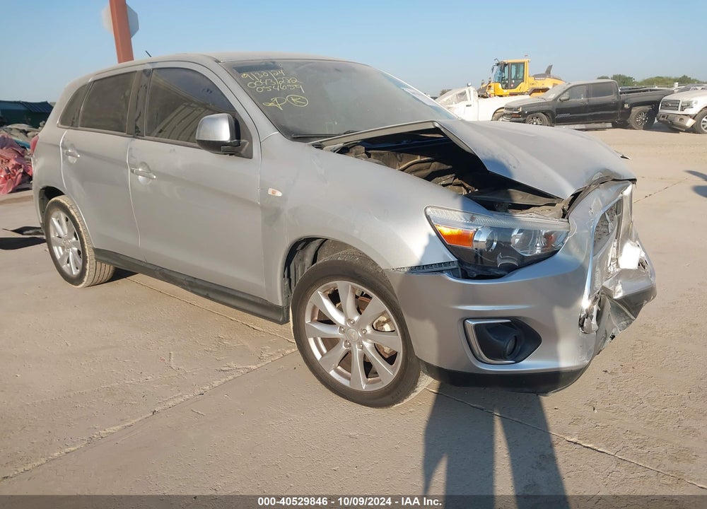 2015 MITSUBISHI OUTLANDER SPORT ES VIN: 4A4AP3AU7FE054659