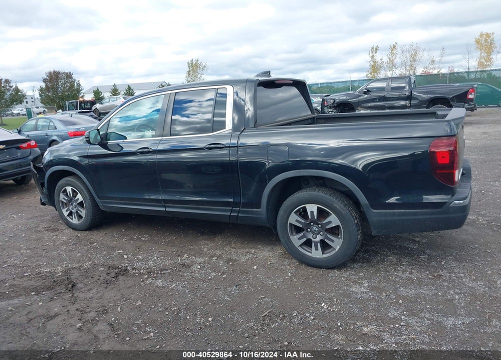 2017 HONDA RIDGELINE RTL-T VIN: 5FPYK3F69HB003431