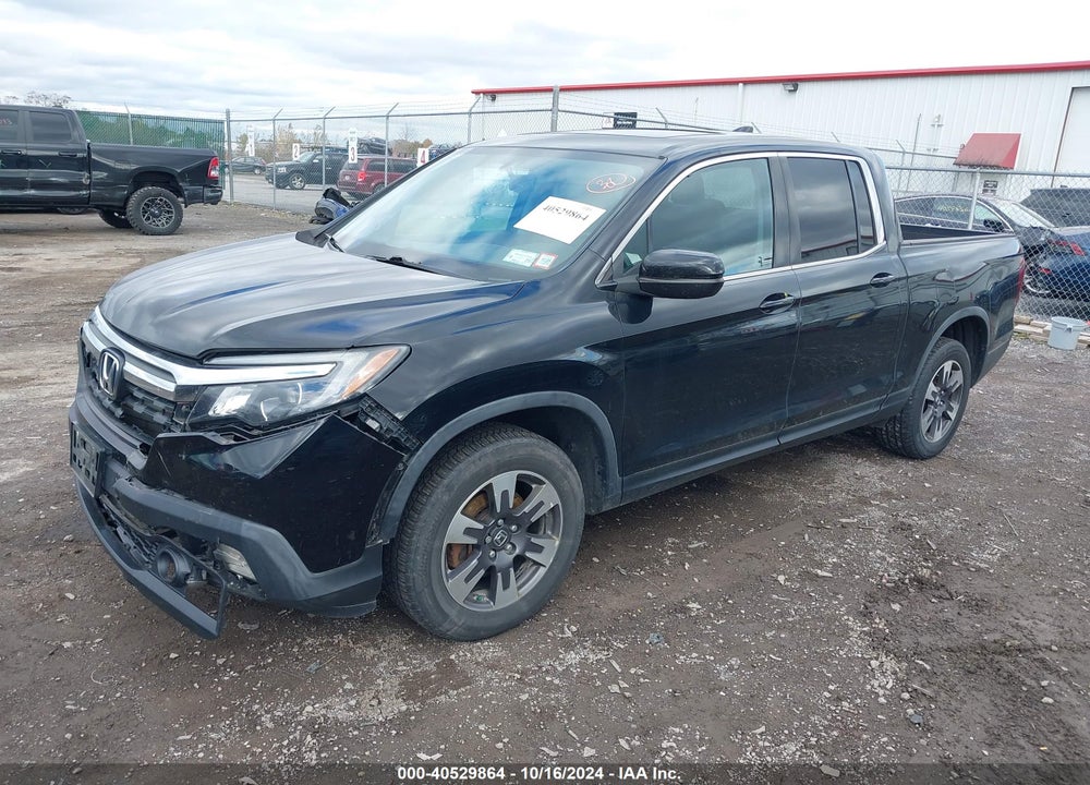 2017 HONDA RIDGELINE RTL-T VIN: 5FPYK3F69HB003431