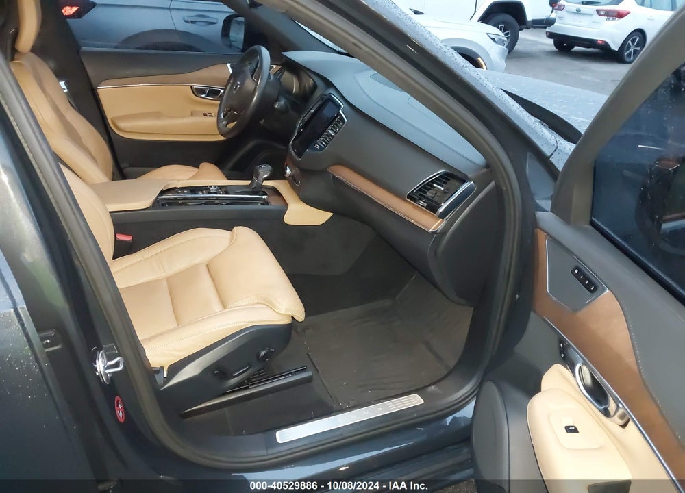 2016 VOLVO XC90 T6 INSCRIPTION VIN: YV4A22PL9G1079423