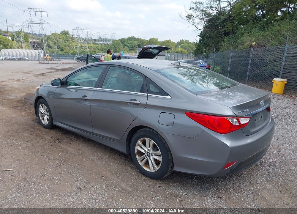 2014 HYUNDAI SONATA GLS VIN: 5NPEB4AC8EH923143