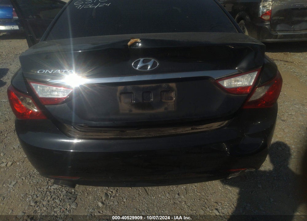 2011 HYUNDAI SONATA SE VIN: 5NPEC4AC6BH276816