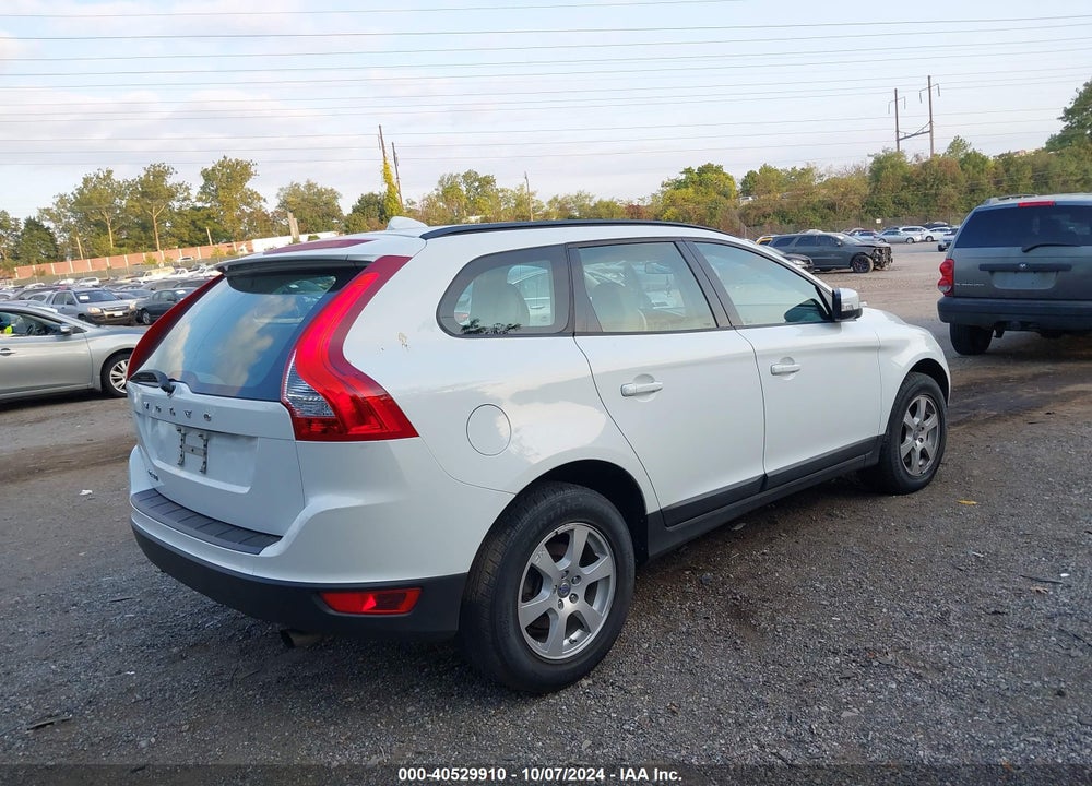 2012 VOLVO XC60 3.2 VIN: YV4940DL5C2262098